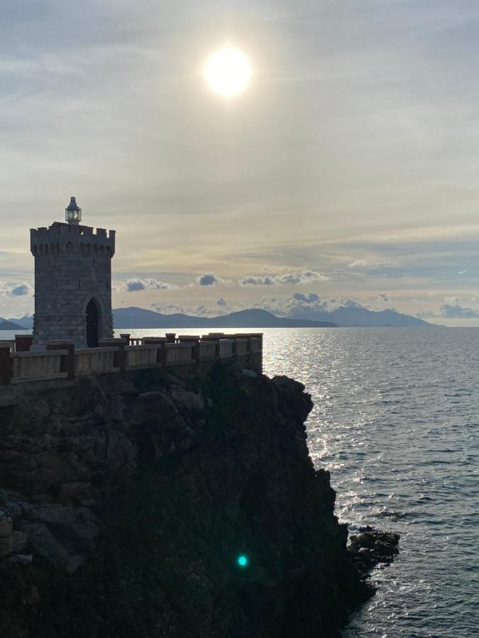 Appartamenti Tra Cielo E Mare Piombino Bagian luar foto