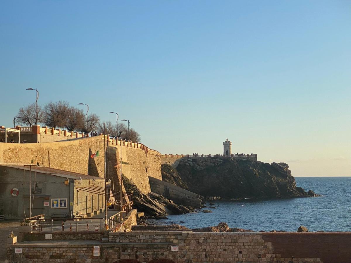 Appartamenti Tra Cielo E Mare Piombino Bagian luar foto